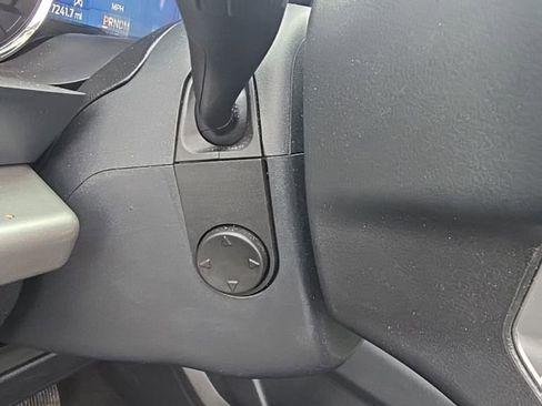 Used 2024 Ford Expedition Max XLT image 25