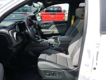 Used 2024 Chevrolet Colorado ZR2 w/ Technology Package