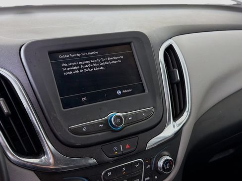 Used 2023 Chevrolet Equinox LT w/ Driver Convenience Package FWD image 18