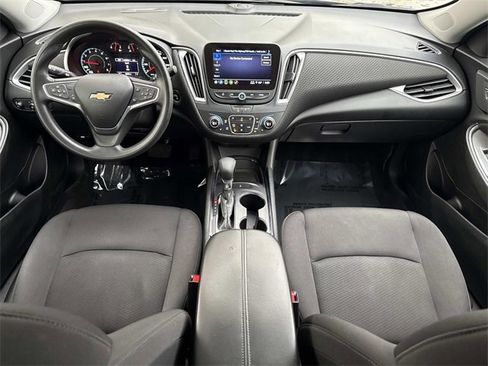 Used 2023 Chevrolet Malibu LT image 13