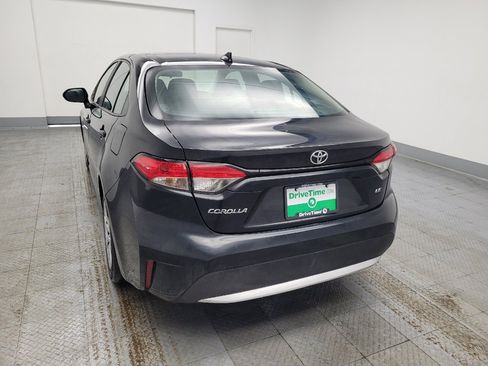 Used 2022 Toyota Corolla LE FWD image 6