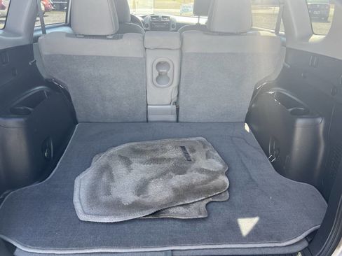 Used 2012 Toyota RAV4 FWD w/ Value Pkg image 9