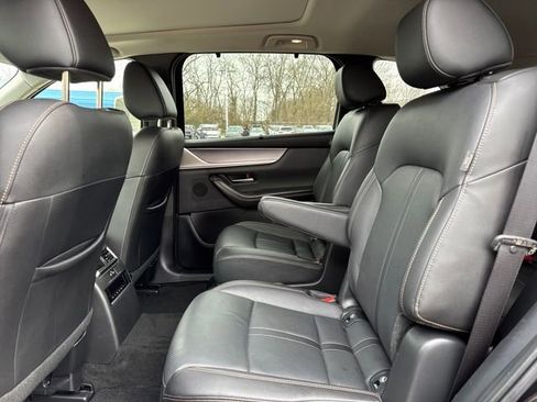 Used 2024 MAZDA CX-90 3.3 Turbo w/ Premium Package image 10