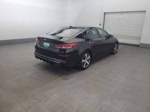 Used 2019 Kia Optima S FWD image 9