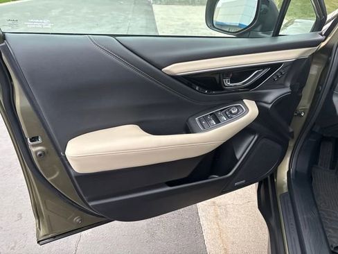 Used 2023 Subaru Outback Limited image 10