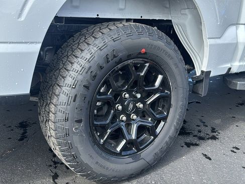 New 2026 Ford F150 XLT w/ Equipment Group 302A MID AWD/4WD image 13