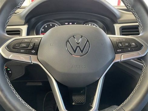 Used 2021 Volkswagen Atlas Cross Sport SE AWD/4WD image 17