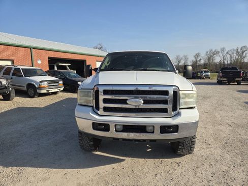 Used 2005 Ford F350 Lariat AWD/4WD image 9