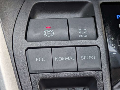 Used 2024 Toyota RAV4 LE FWD image 25