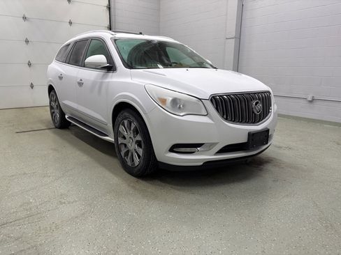 Used 2016 Buick Enclave Premium image 2