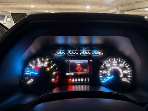 Used 2017 Ford F150 XL w/ Equipment Group 101A Mid RWD image 4