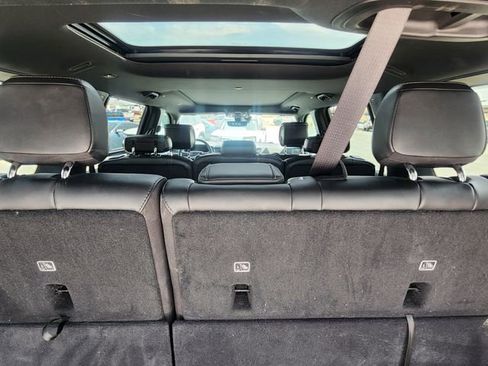 Used 2023 Jeep Wagoneer Series II image 19