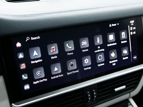 Certified 2023 Porsche Cayenne GTS image 15