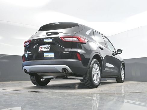 Used 2024 Ford Escape Active AWD/4WD image 38