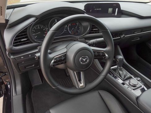 Certified 2025 MAZDA MAZDA3 s image 9