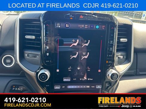 New 2026 RAM 1500 4x4 Crew Cab image 19