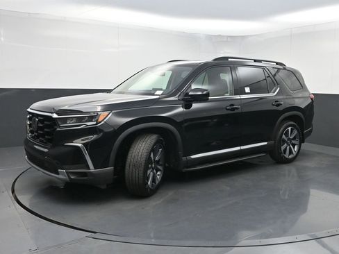 Used 2024 Honda Pilot Elite image 25