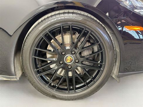 Certified 2023 Porsche Panamera Platinum Edition RWD image 14