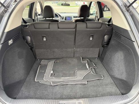 Used 2018 Honda HR-V EX image 15