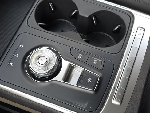 New 2026 Kia Carnival LXS image 21