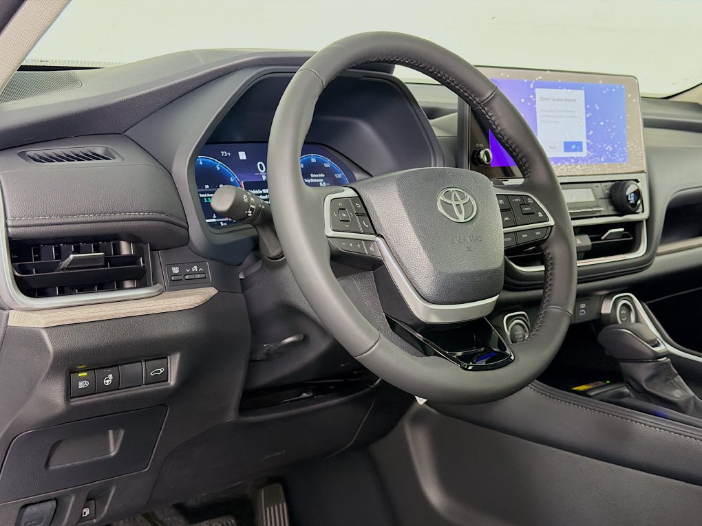 New 2026 Toyota Grand Highlander AWD image 34