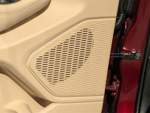 New 2025 Jeep Grand Cherokee Limited w/ Luxury Tech Group II image 12