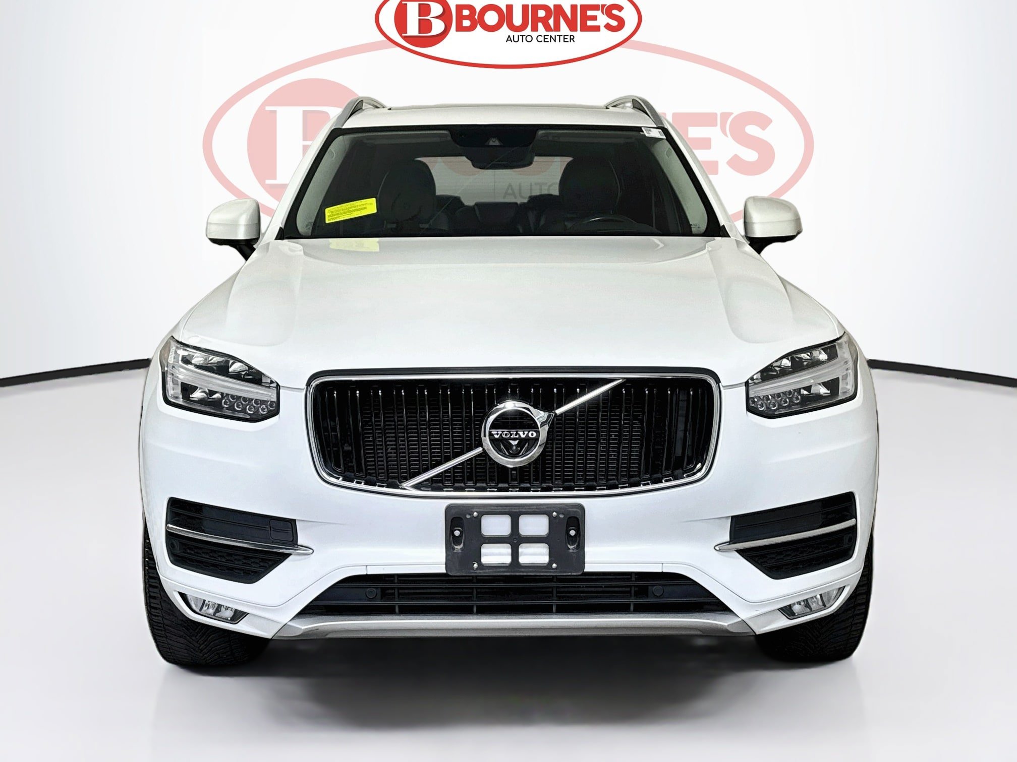 Used 2018 Volvo XC90 T5 Momentum w/ Convenience Package AWD/4WD image 6
