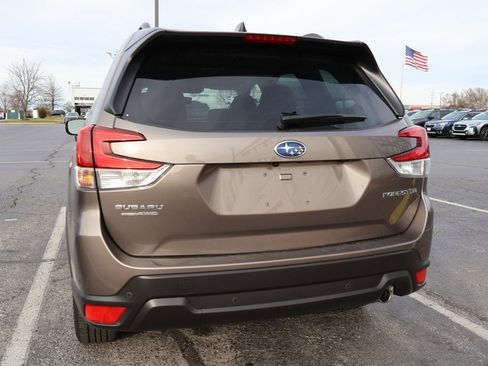 Used 2024 Subaru Forester Limited image 18