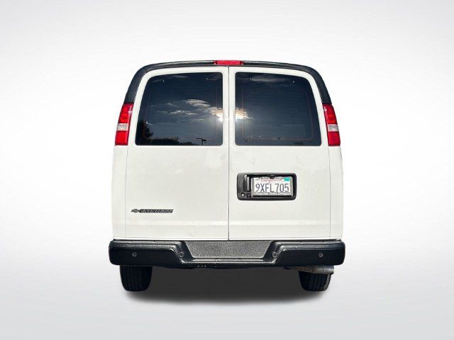 Used 2023 Chevrolet Express 3500 LS RWD image 11