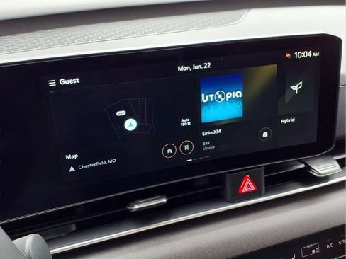 New 2026 Kia Carnival SX FWD image 4