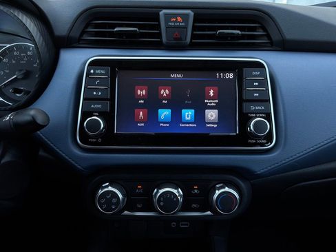 Used 2025 Nissan Versa SV FWD image 24
