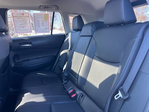 Certified 2023 Toyota Corolla Cross XLE w/ Convenience Package image 31