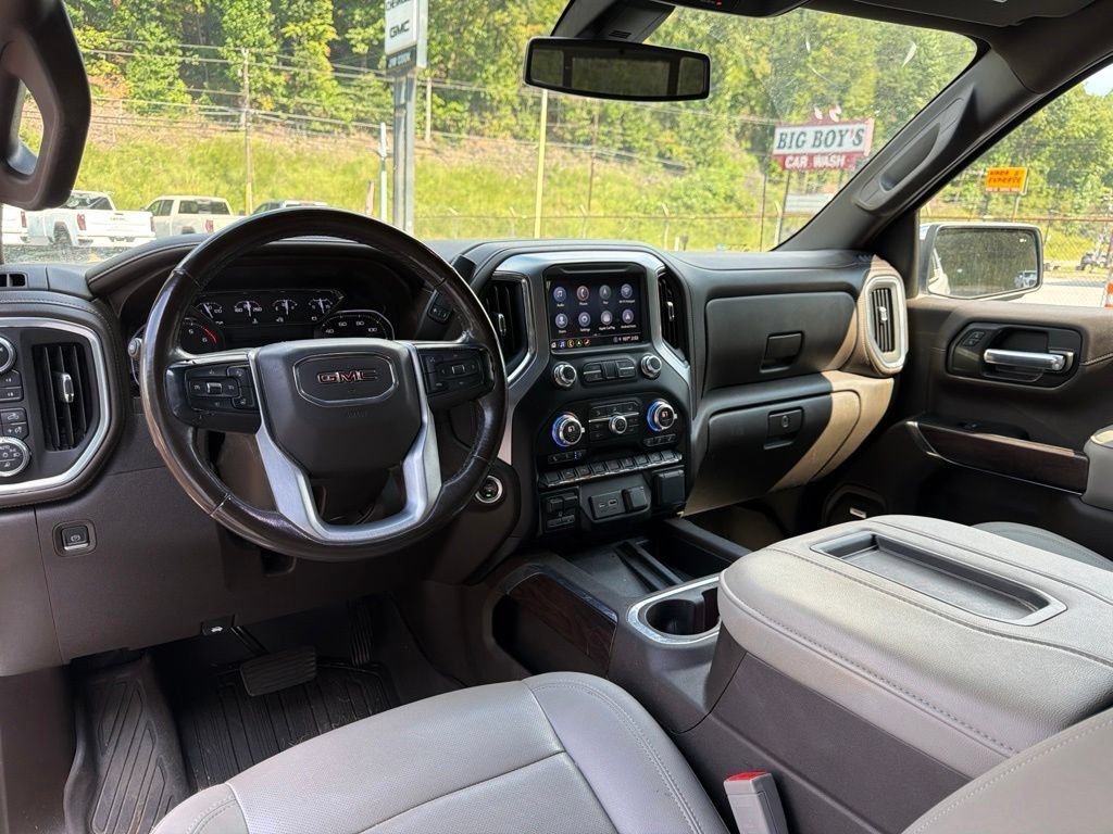 Used 2022 GMC Sierra 1500 SLT w/ SLT Premium Plus Package AWD/4WD image 7