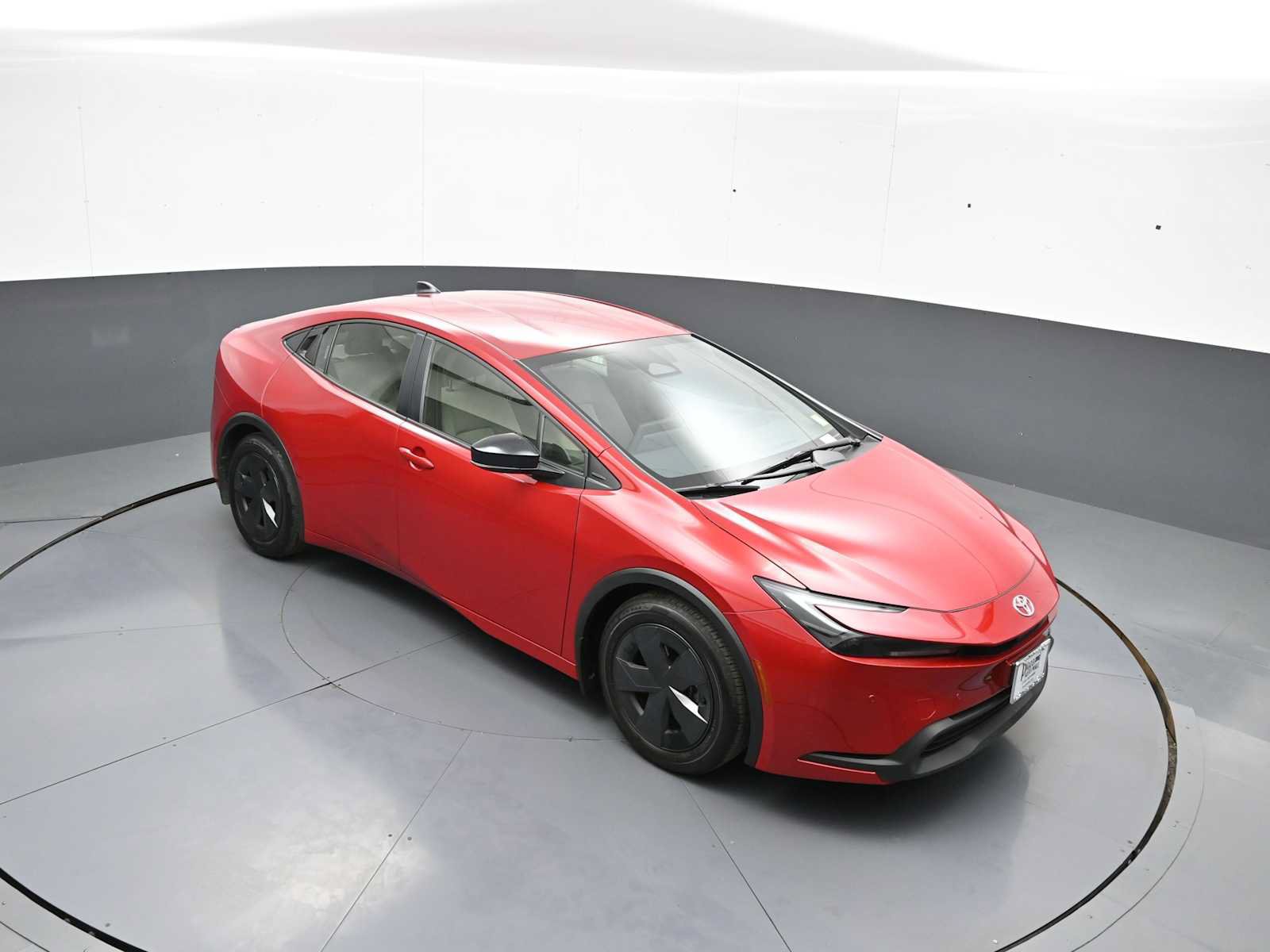 Used 2026 Toyota Prius LE FWD image 34