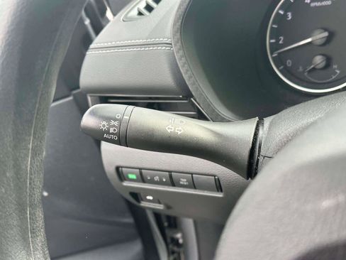 Used 2023 Nissan Sentra SV image 19