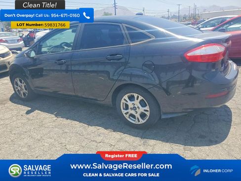 Used 2015 Ford Fiesta SE FWD image 3