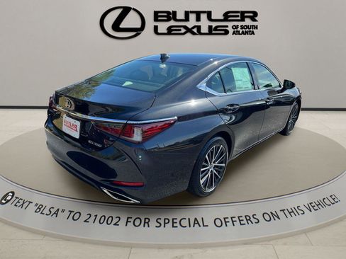 New 2025 Lexus ES 350 w/ Premium Package image 5