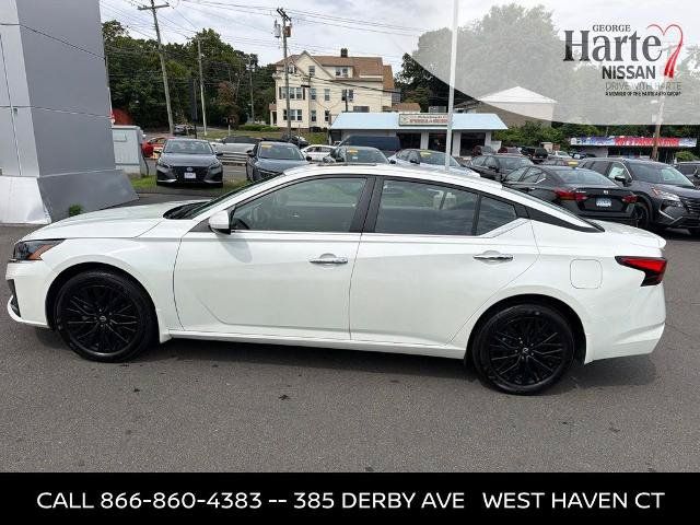 Certified 2025 Nissan Altima 2.5 SV w/ SV Special Edition Package AWD/4WD image 8