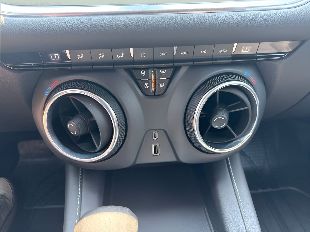 Used 2023 Chevrolet Blazer LT w/ LPO, Floor Liner Package FWD image 19