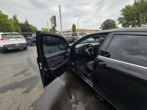Used 2014 Chrysler 200 Limited w/ Sun/Sound Group FWD image 18
