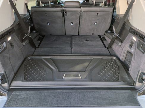 Certified 2025 BMW X7 xDrive40i w/ Premium Package image 34