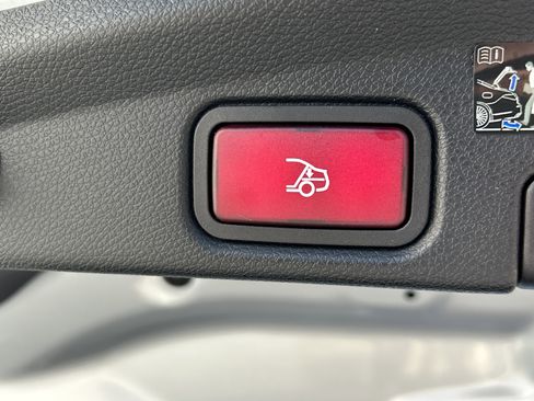 Certified 2023 Mercedes-Benz E 450 Cabriolet image 22