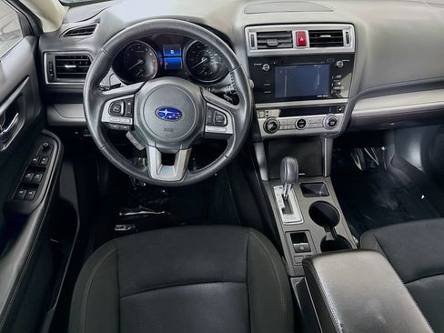 Used 2017 Subaru Legacy 2.5i Premium AWD/4WD image 3