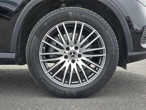 Certified 2024 Mercedes-Benz GLC 300 4MATIC image 9
