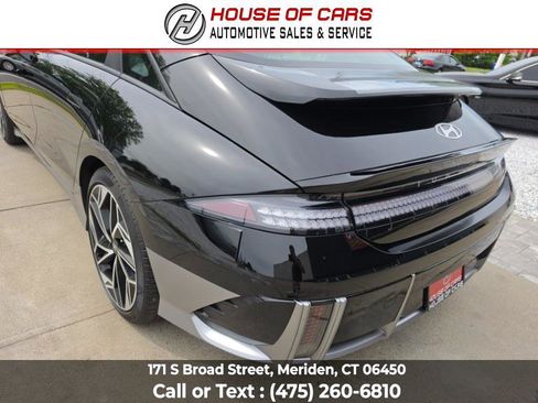 Used 2024 Hyundai Ioniq 6 SEL AWD/4WD image 16