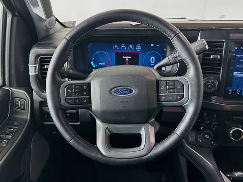 Used 2024 Ford F250 Lariat w/ Lariat Ultimate Package image 17