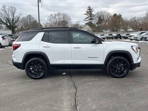 New 2026 GMC Terrain Elevation image 6