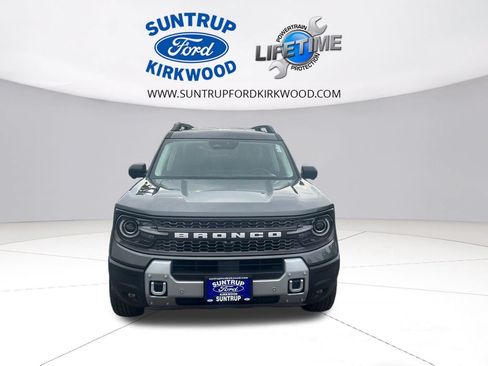 Used 2025 Ford Bronco Sport Badlands AWD/4WD image 10