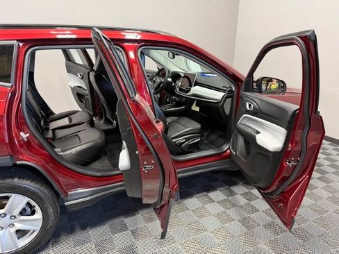 Used 2022 Jeep Compass Latitude AWD/4WD image 22