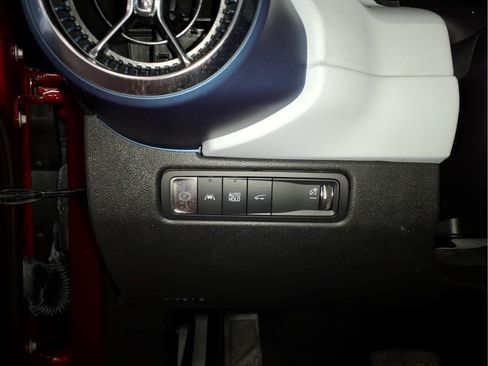 Used 2024 Chevrolet Equinox EV LT FWD image 12